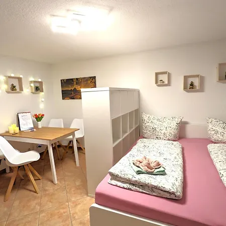 Apartment B3 - Urlaubsmagie Kleine Fuer 4p Direkt Am Wanderweg Mit Eigener Terrasse