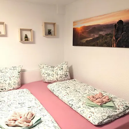 B3 - Urlaubsmagie Kleine Fuer 4p Direkt Am Wanderweg Mit Eigener Terrasse