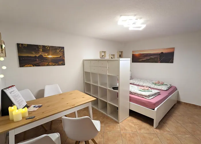 B3 - Urlaubsmagie Kleine Fuer 4p Direkt Am Wanderweg Mit Eigener Terrasse * 赛博尼茨